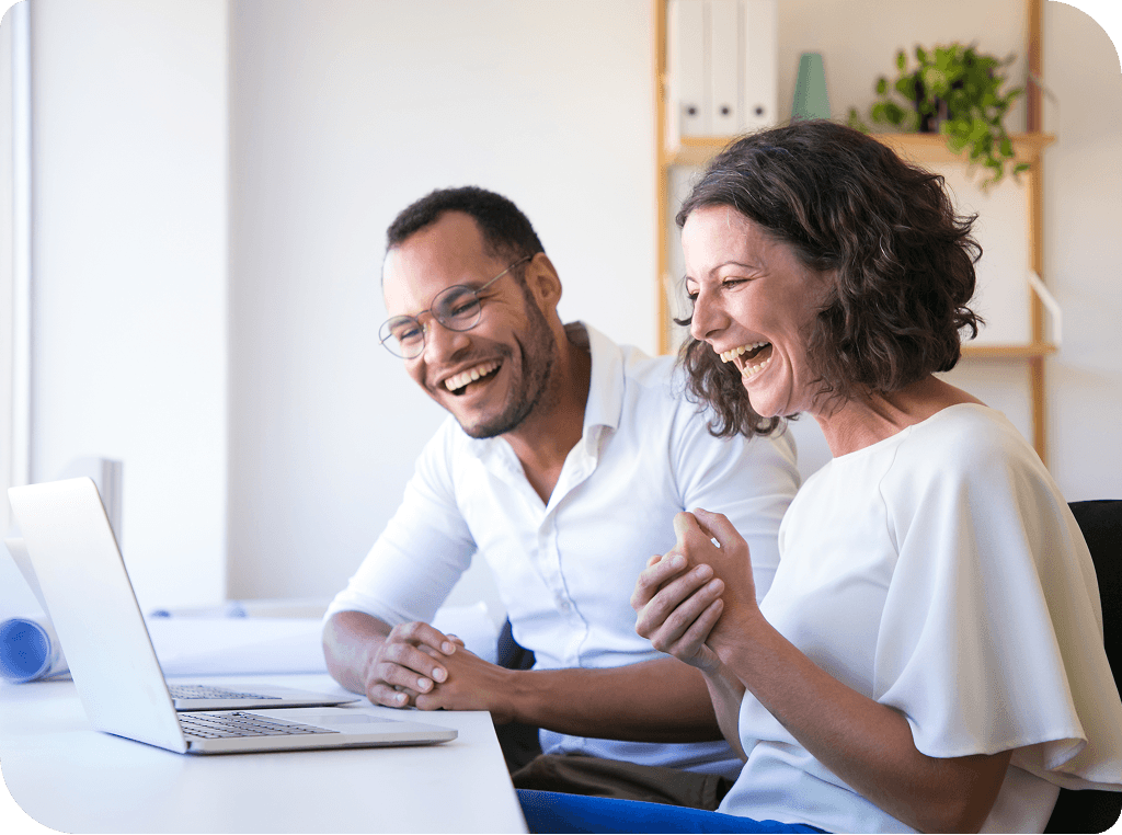 Consultor Lex trabalhando